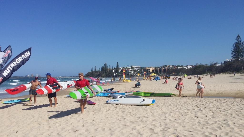 Alex Headland Beachfront Alexandra Headland Luaran gambar
